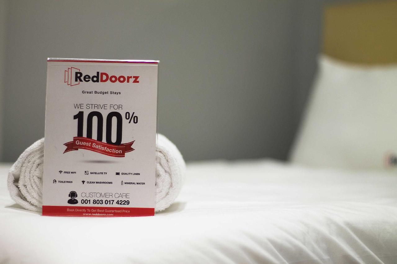 Reddoorz Near Naia Terminal 1 Paranaque City Exterior foto