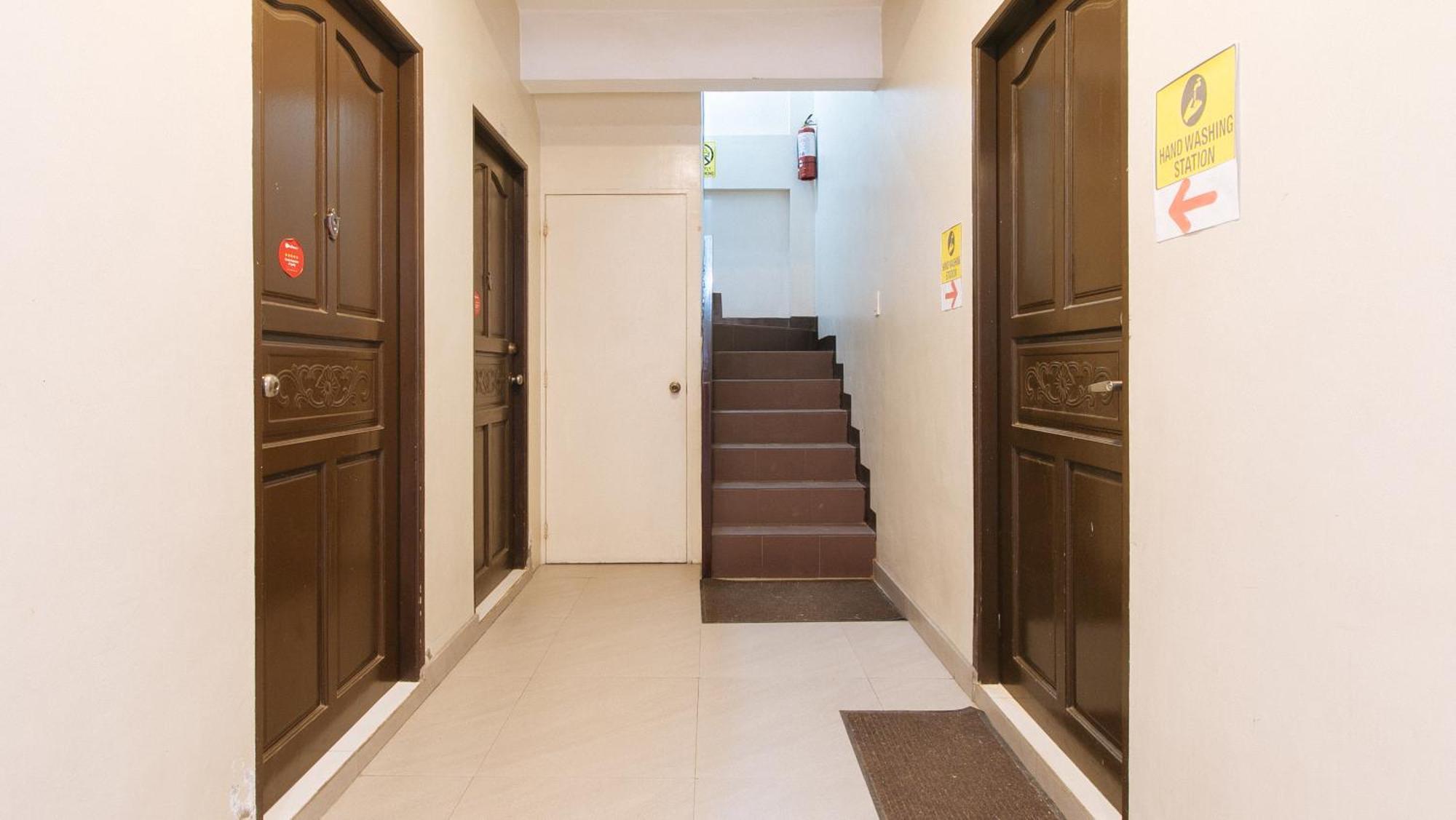 Reddoorz Near Naia Terminal 1 Paranaque City Exterior foto