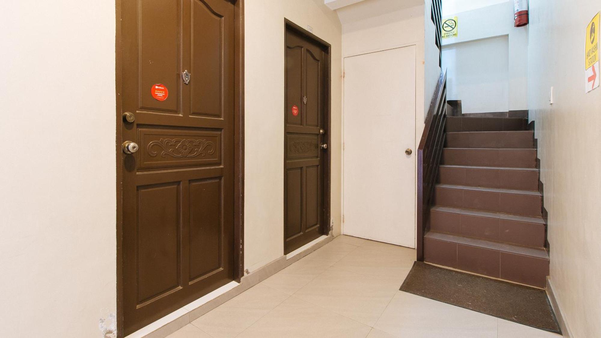 Reddoorz Near Naia Terminal 1 Paranaque City Exterior foto